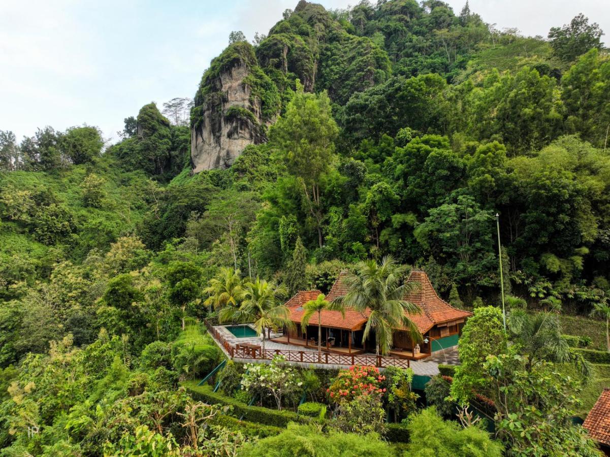 Villa Borobudur Resort Magelang Exteriör bild