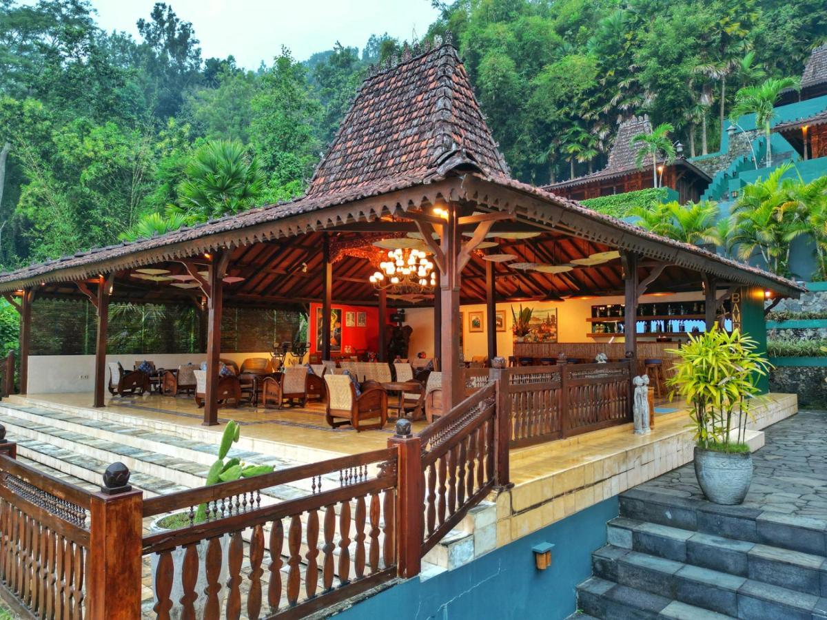 Villa Borobudur Resort Magelang Exteriör bild